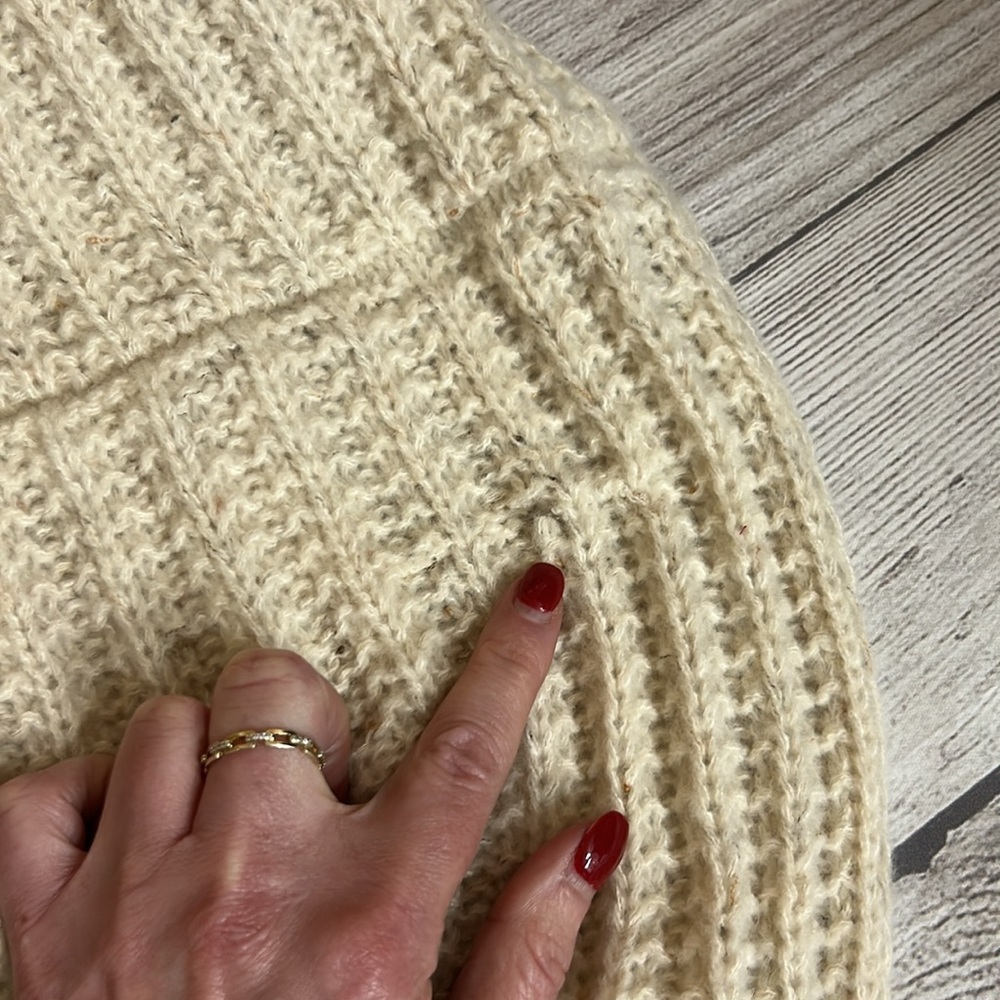 DKNY Cream Knit Infinity Scarf - Picture 4 of 5